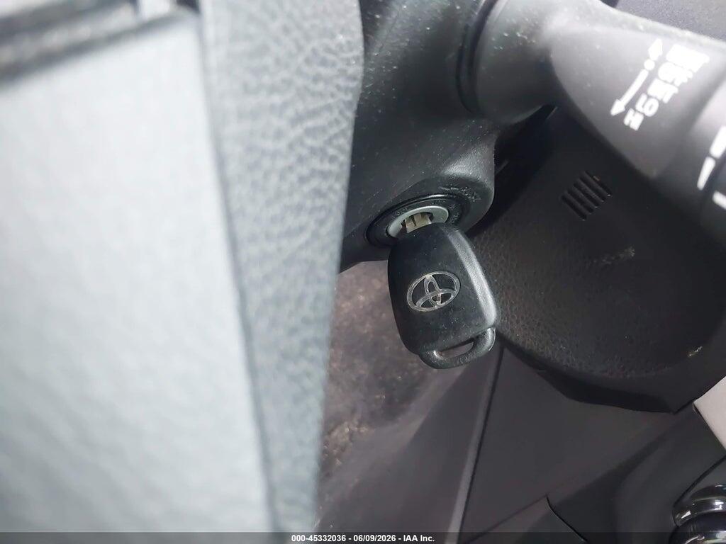 2T1BURHE7GC673515 2016 TOYOTA COROLLA photo no. 11