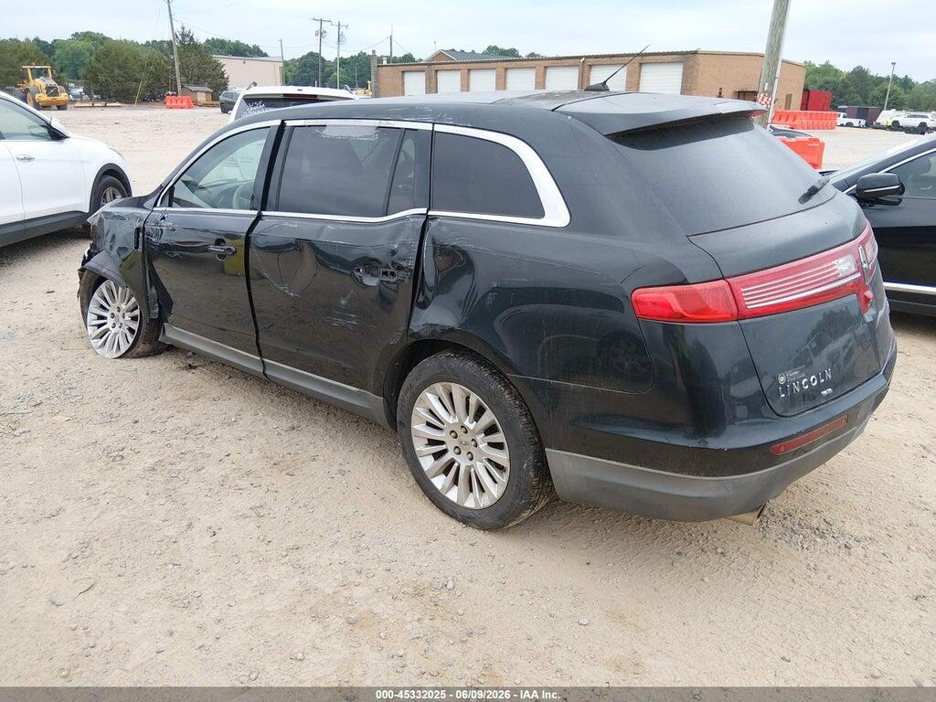 2LMHJ5FR0ABJ10596 2010 LINCOLN MKT photo no. 3