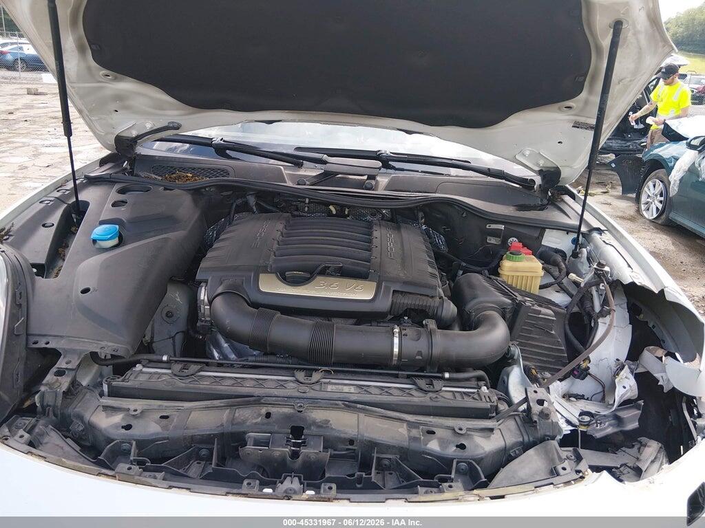 WP1AA2A27HKA83289 2017 PORSCHE CAYENNE photo no. 10
