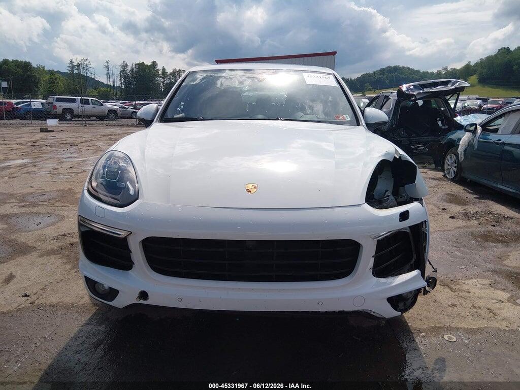 WP1AA2A27HKA83289 2017 PORSCHE CAYENNE photo no. 12