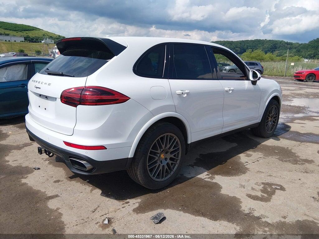 WP1AA2A27HKA83289 2017 PORSCHE CAYENNE photo no. 4