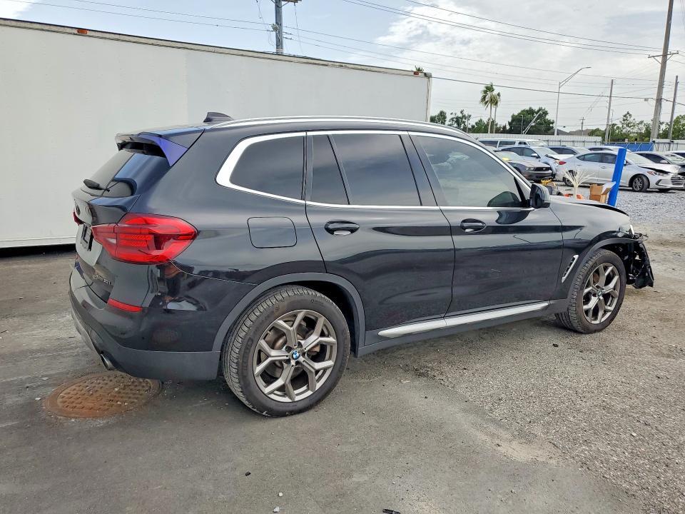 2021 BMW X3 XDRIVE30I — Фото 3 из 13