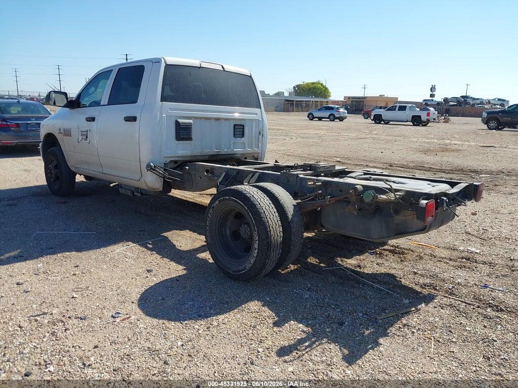 3C7WRTCL8JG312722 2018 RAM 3500 CHASSIS photo no. 3