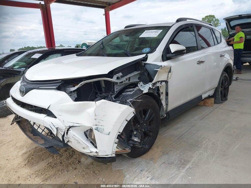 JTMRFREV0HJ113628 2017 TOYOTA RAV4 photo no. 2