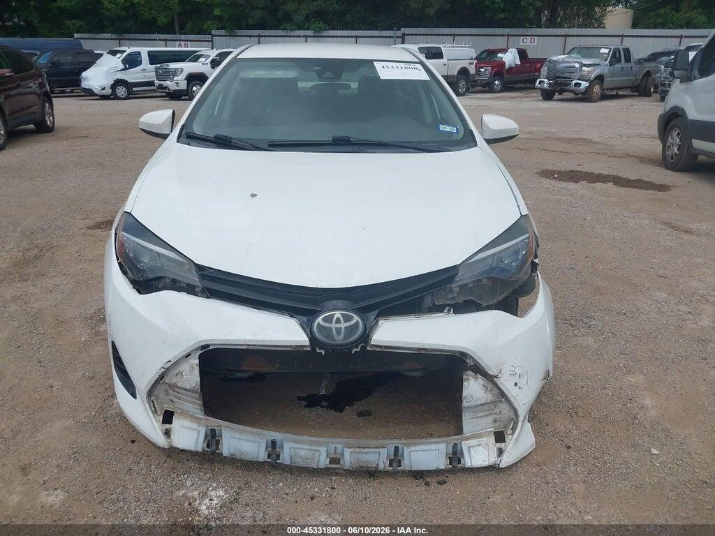 5YFBURHE8JP791872 2018 TOYOTA COROLLA photo no. 12