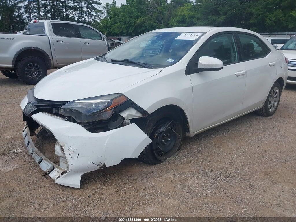 5YFBURHE8JP791872 2018 TOYOTA COROLLA photo no. 2