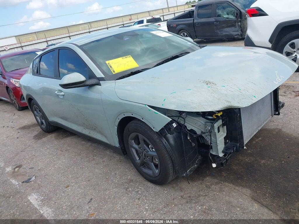 3KPFT4DE2SE229238 2025 KIA K4 photo no. 1
