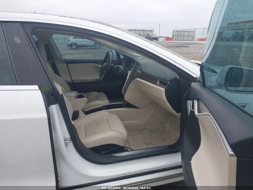 5YJSA1E2XJF240102 2018 TESLA MODEL S photo no. 5