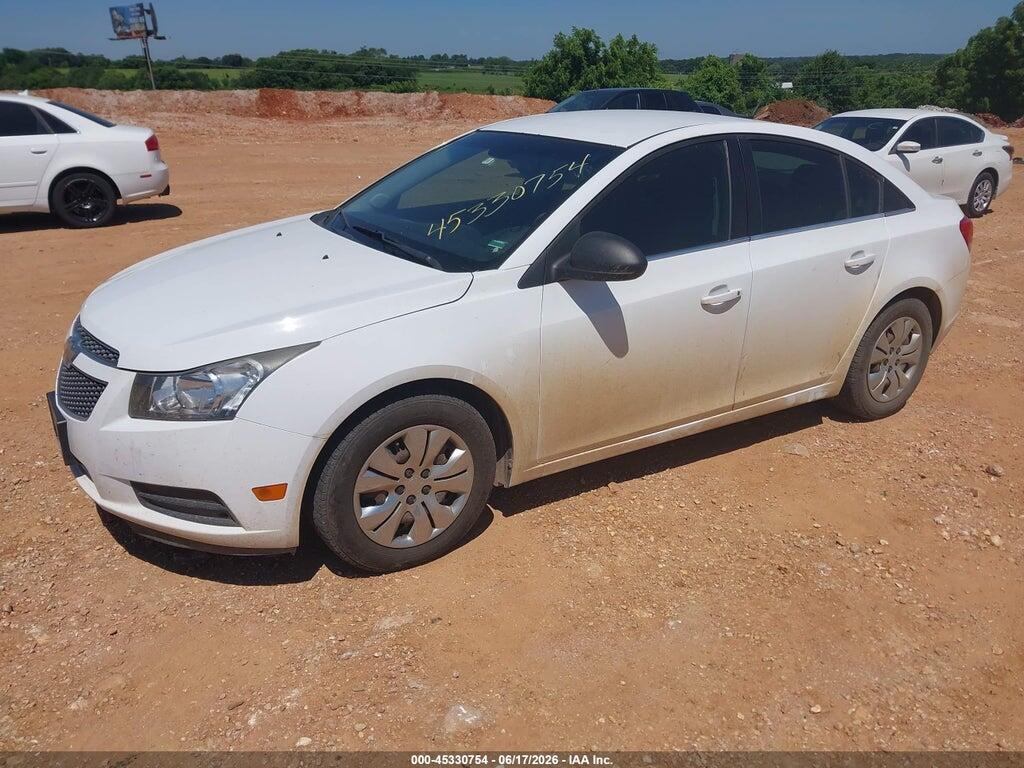 1G1PC5SH8B7104275 2011 CHEVROLET CRUZE photo no. 2