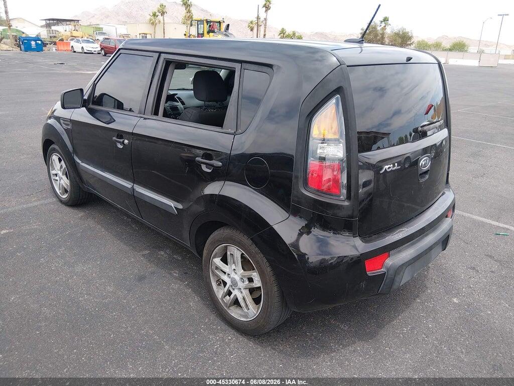KNDJT2A21B7197519 2011 KIA SOUL photo no. 3
