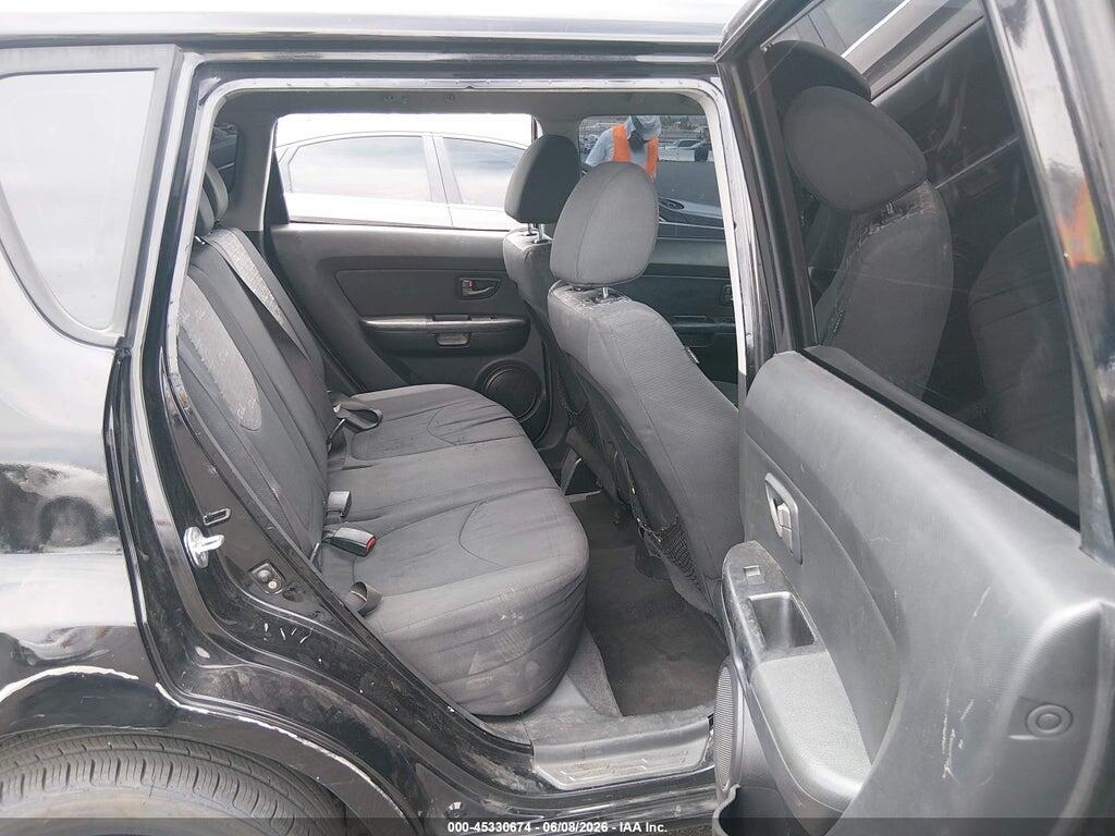 KNDJT2A21B7197519 2011 KIA SOUL photo no. 8
