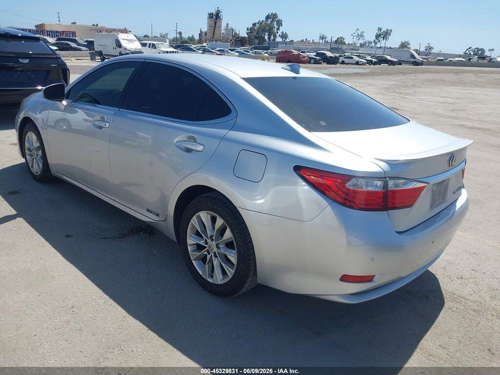 JTHBW1GG7F2093191 2015 LEXUS ES 300H photo no. 3
