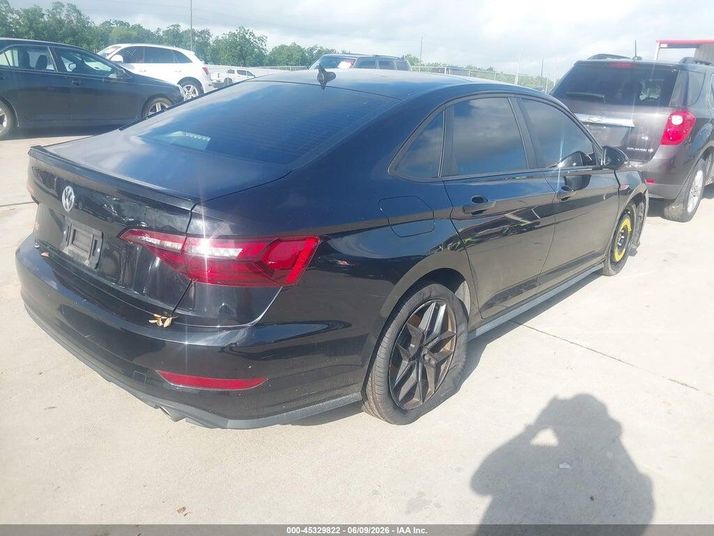 3VW6T7BU2MM019501 2021 VOLKSWAGEN JETTA GLI photo no. 4