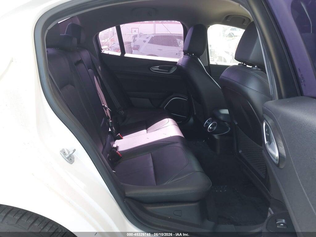 ZARFAMAN3L7636406 2020 ALFA ROMEO GIULIA photo no. 8