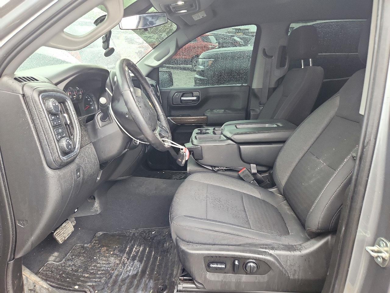 2020 CHEVROLET SILVERADO K1500 LT — Фото 7 из 12