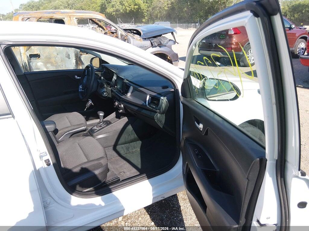 3KPA24AB8KE157579 2019 KIA RIO photo no. 5
