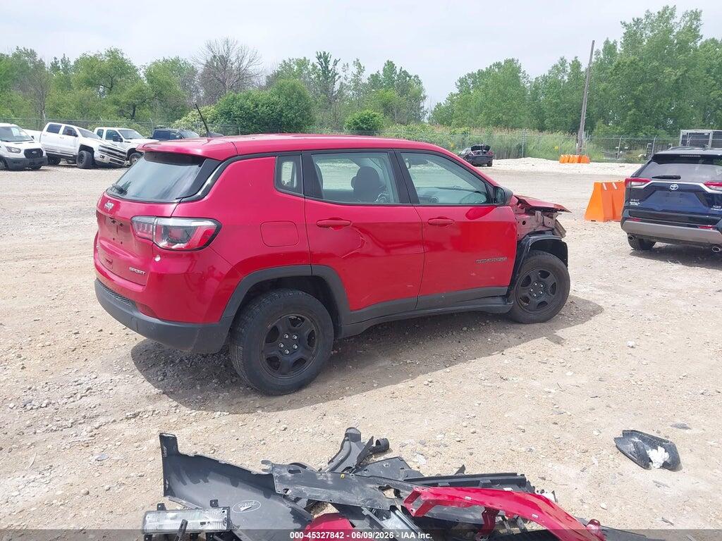 3C4NJDAB4JT345403 2018 JEEP COMPASS photo no. 4