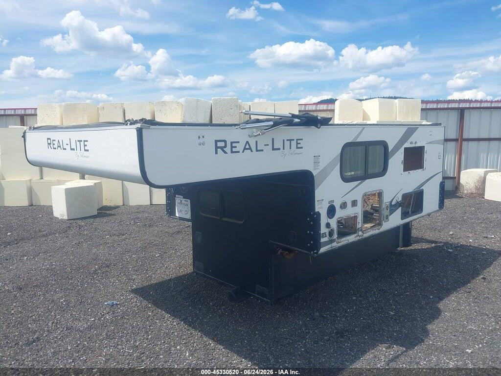 4X4SRC604FN105010 2015 FOREST RIVER CAMPER SHELL photo no. 2