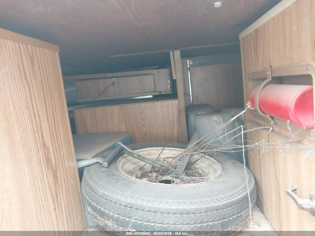 1UJAJ01F9K1BM0259 1989 JAYCO 10063 SLPS6 photo no. 5