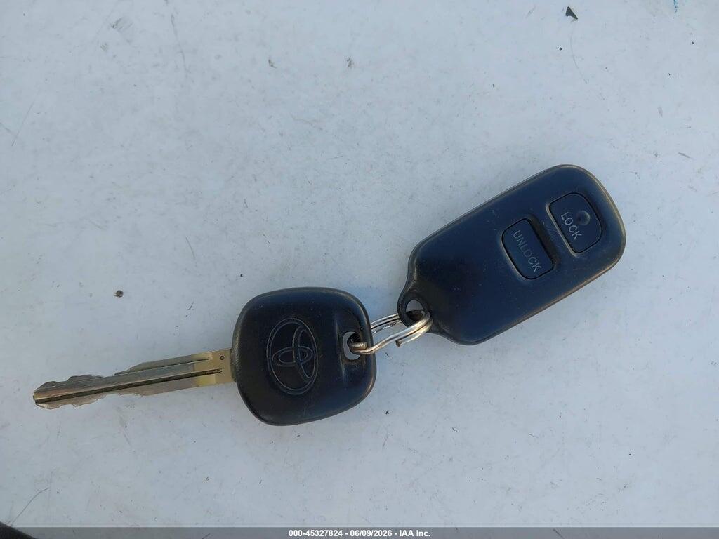 JTEEP21A140042232 2004 TOYOTA HIGHLANDER photo no. 11