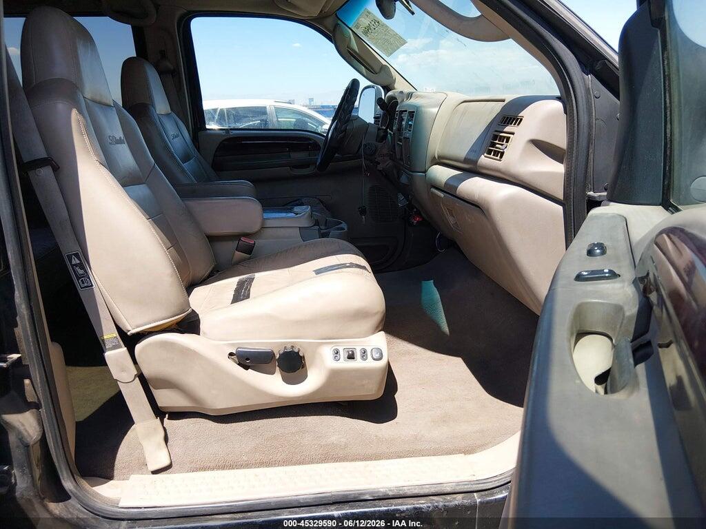 1FMSU43P83EB44167 2003 FORD EXCURSION photo no. 5
