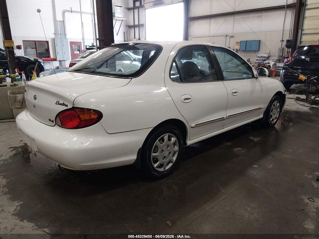 KMHJF35F4YU920358 2000 HYUNDAI ELANTRA photo no. 4