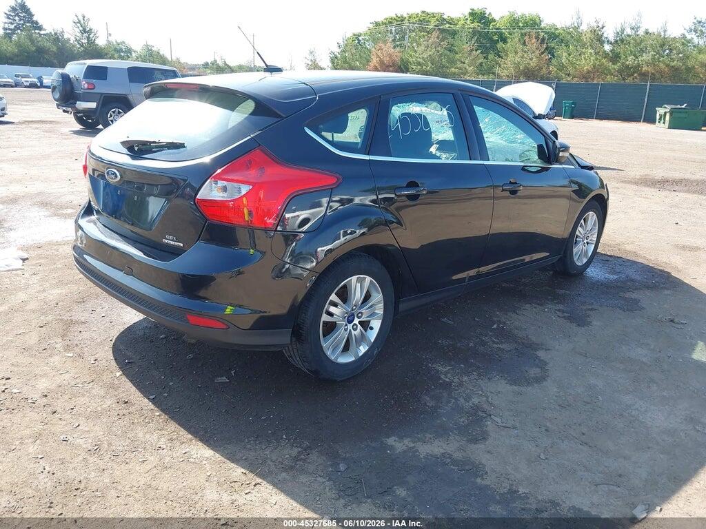 1FAHP3M27CL404272 2012 FORD FOCUS photo no. 4