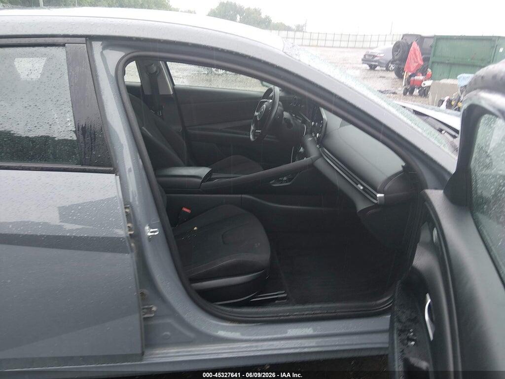 KMHLS4AG3MU136689 2021 HYUNDAI ELANTRA photo no. 5