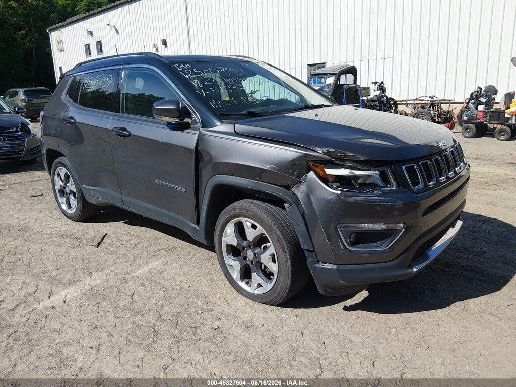 3C4NJDCB9JT316329 2018 JEEP COMPASS photo no. 1