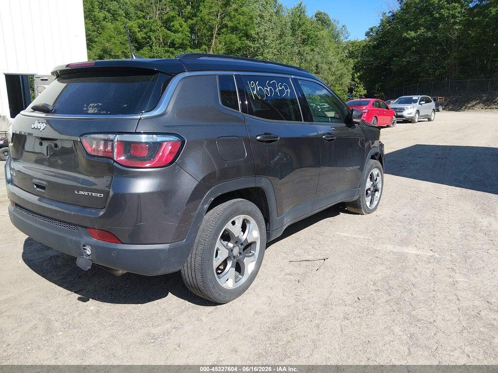 3C4NJDCB9JT316329 2018 JEEP COMPASS photo no. 4