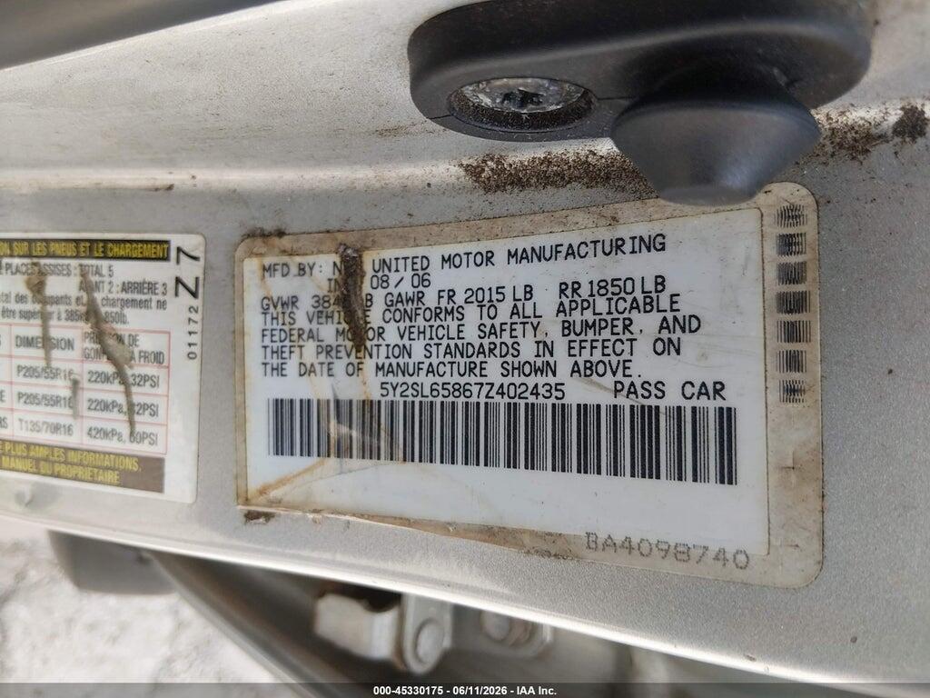 5Y2SL65867Z402435 2007 PONTIAC VIBE photo no. 9