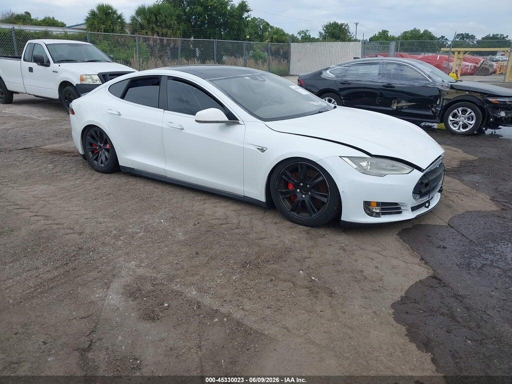 5YJSA4H45FF084377 2015 TESLA MODEL S photo no. 1