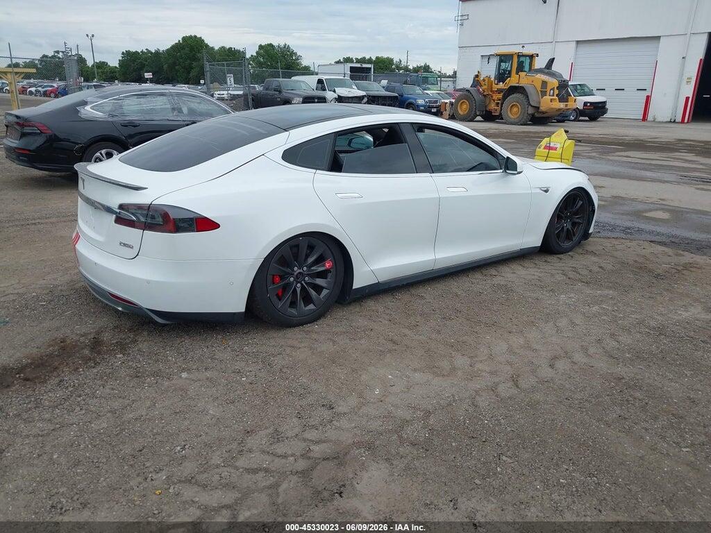 5YJSA4H45FF084377 2015 TESLA MODEL S photo no. 4