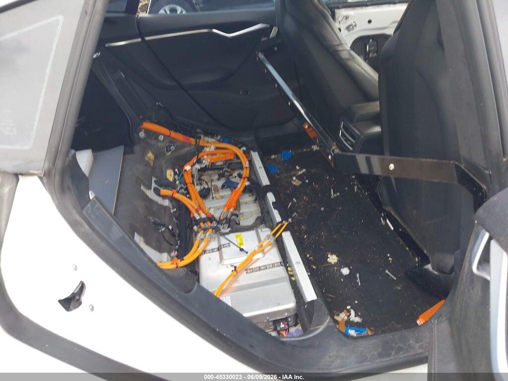 5YJSA4H45FF084377 2015 TESLA MODEL S photo no. 8