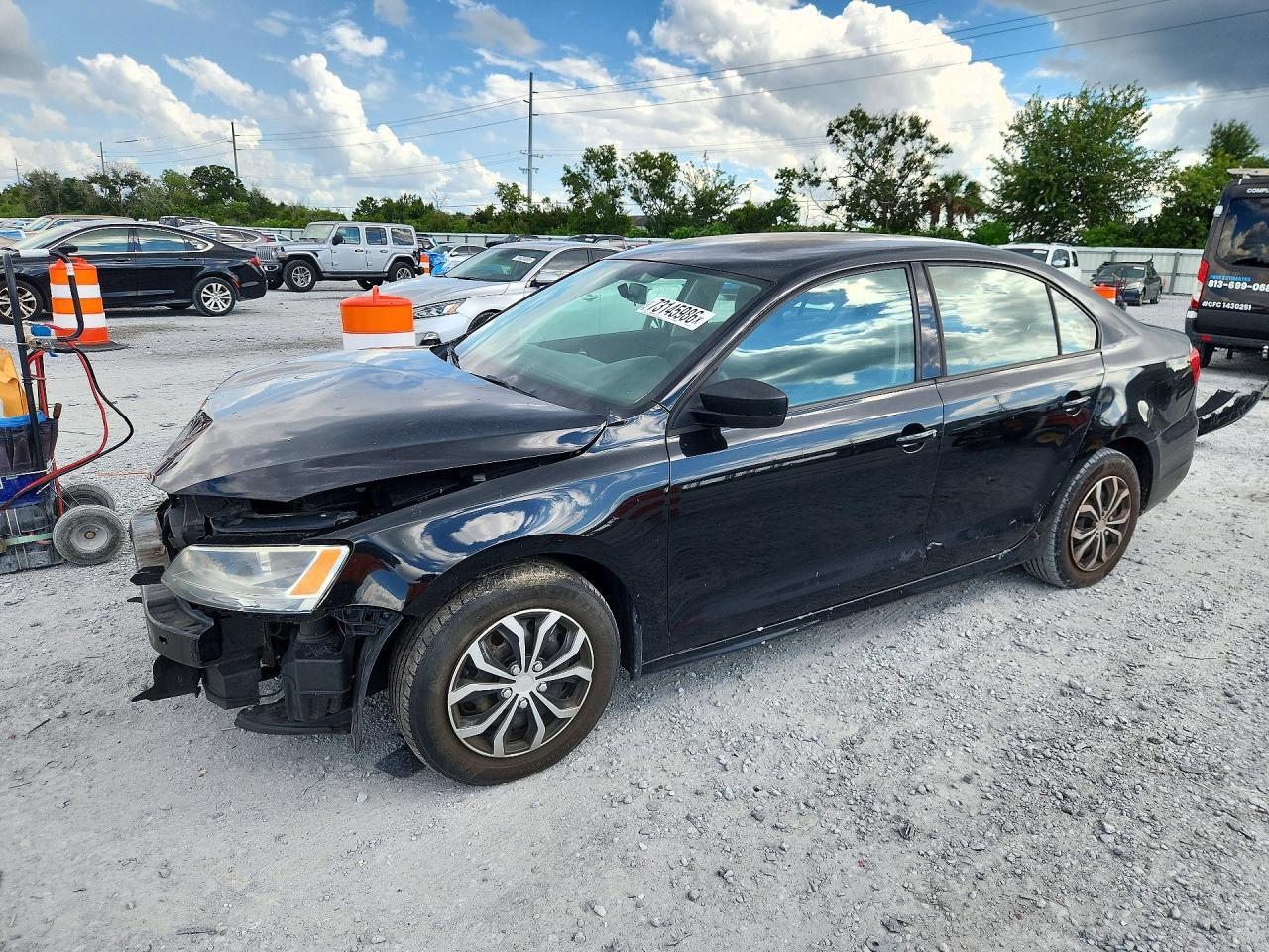 2013 VOLKSWAGEN JETTA BASE