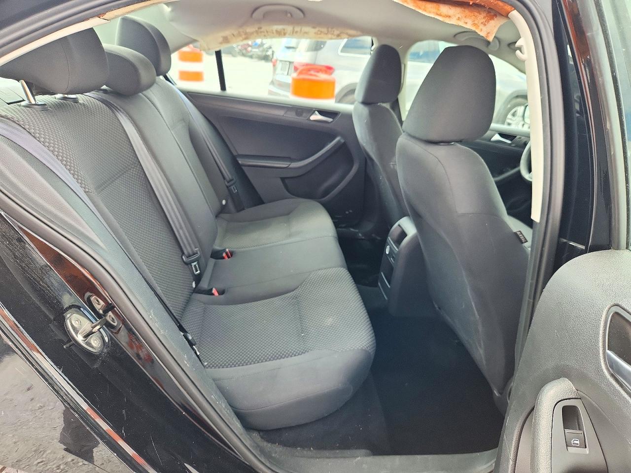 2013 VOLKSWAGEN JETTA BASE — Фото 10 из 13