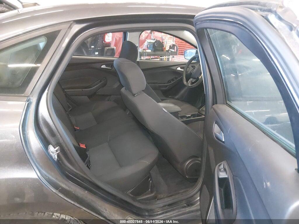 1FADP3F27GL406315 2016 FORD FOCUS photo no. 8