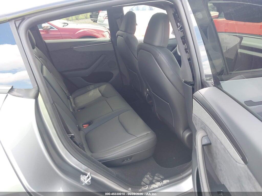7SAYGDEE4TF637752 2026 TESLA MODEL Y photo no. 8