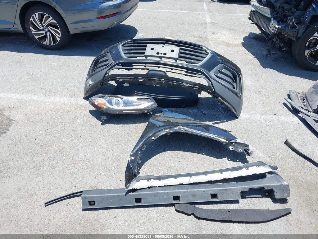 3GNCJLSB8KL356798 2019 CHEVROLET TRAX photo no. 11