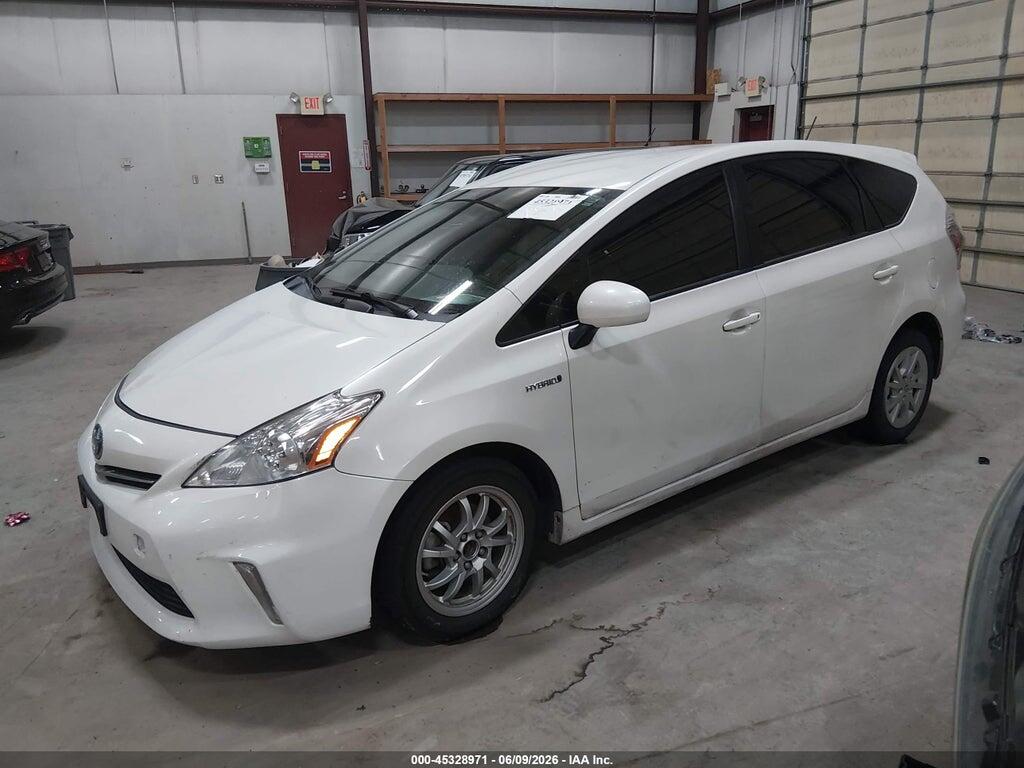 JTDZN3EU0E3363863 2014 TOYOTA PRIUS V photo no. 2