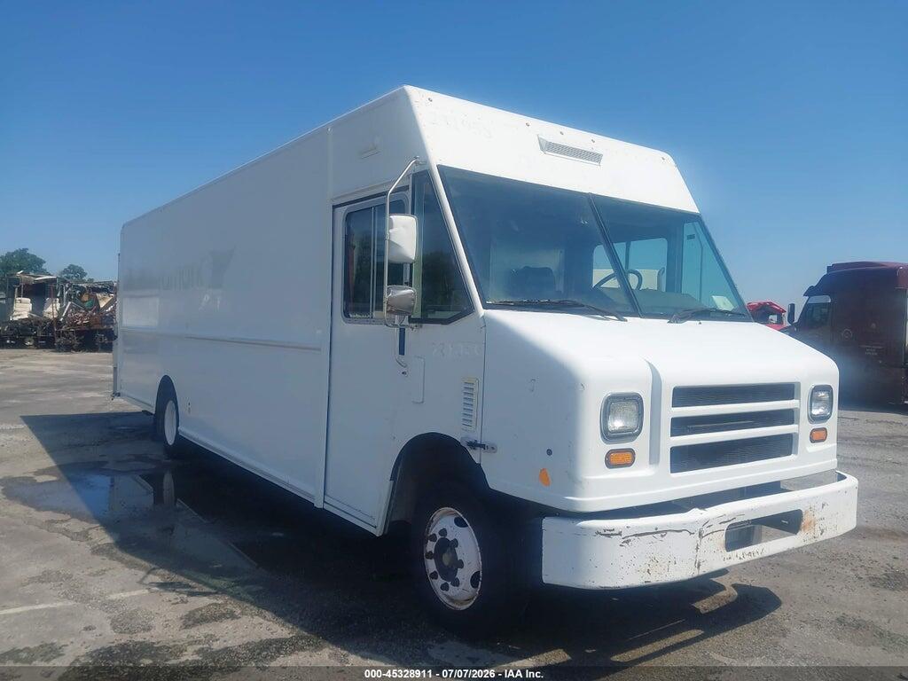4UZAC3DV9DCFF6910 2013 FREIGHTLINER CHASSIS photo no. 1