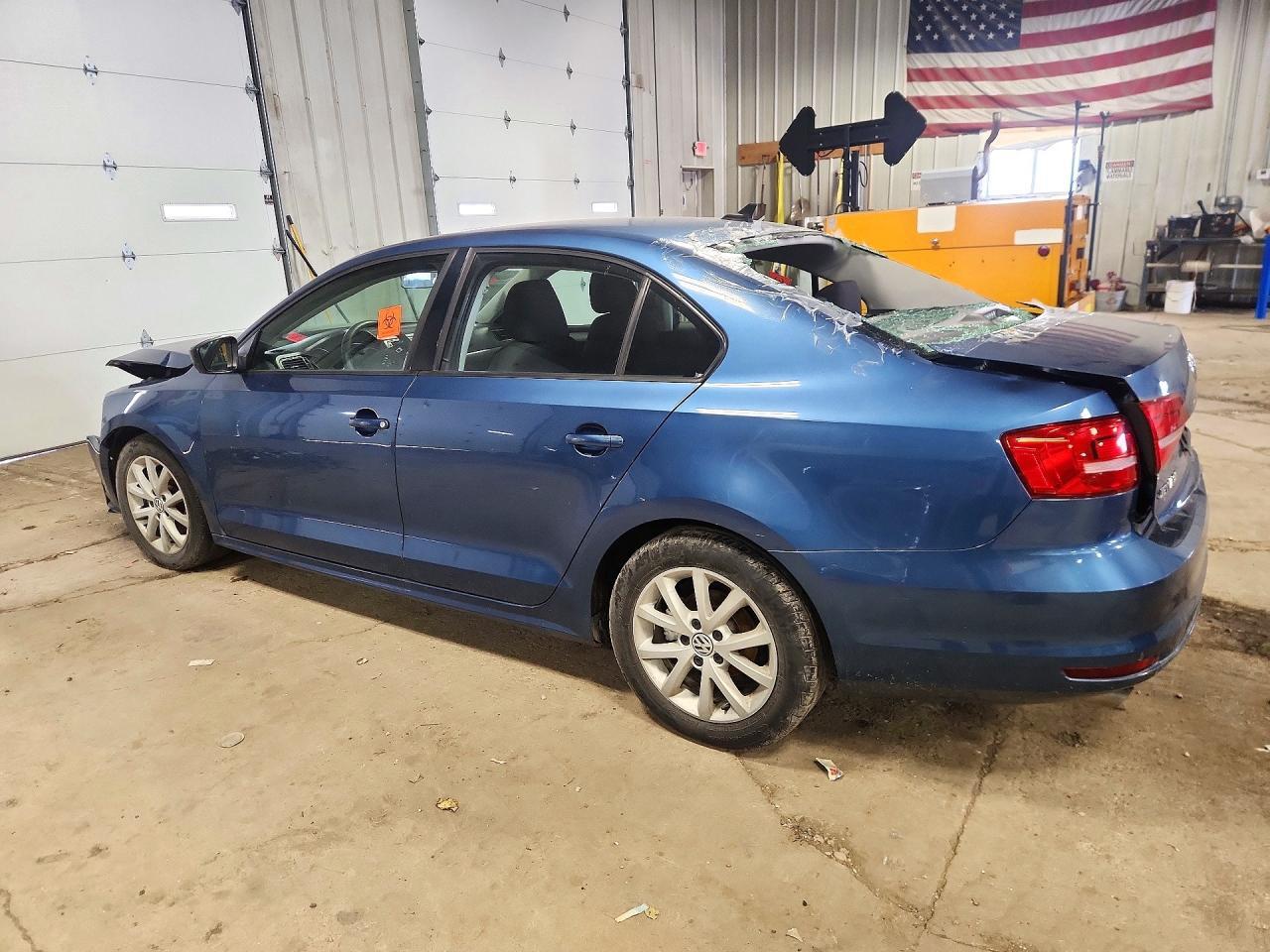 2015 VOLKSWAGEN JETTA SE — Фото 2 из 12