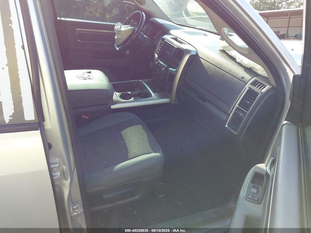 1C6RR7LT0JS217587 2018 RAM 1500 photo no. 5