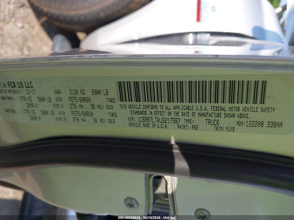 1C6RR7LT0JS217587 2018 RAM 1500 photo no. 9