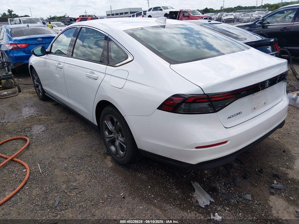 1HGCY1F32RA083498 2024 HONDA ACCORD photo no. 3