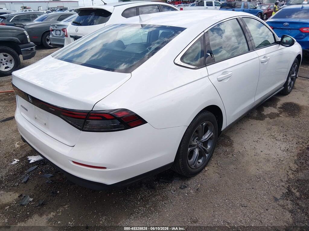 1HGCY1F32RA083498 2024 HONDA ACCORD photo no. 4