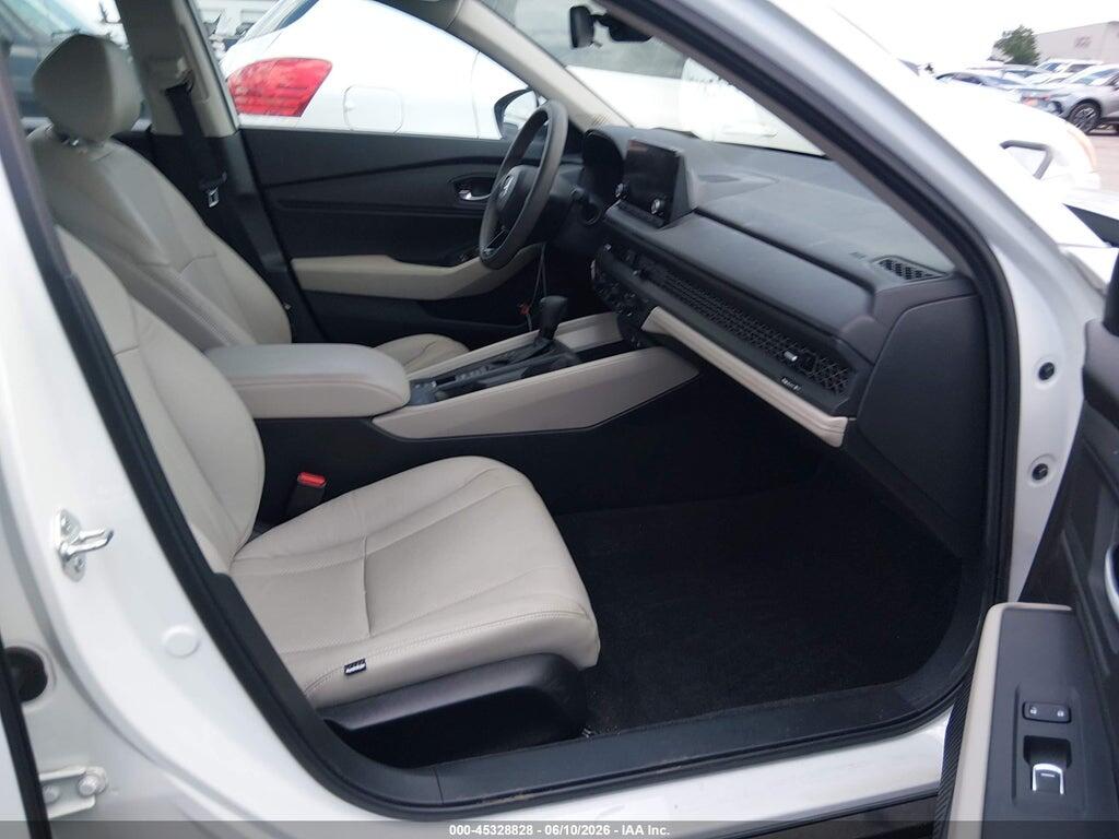 1HGCY1F32RA083498 2024 HONDA ACCORD photo no. 5