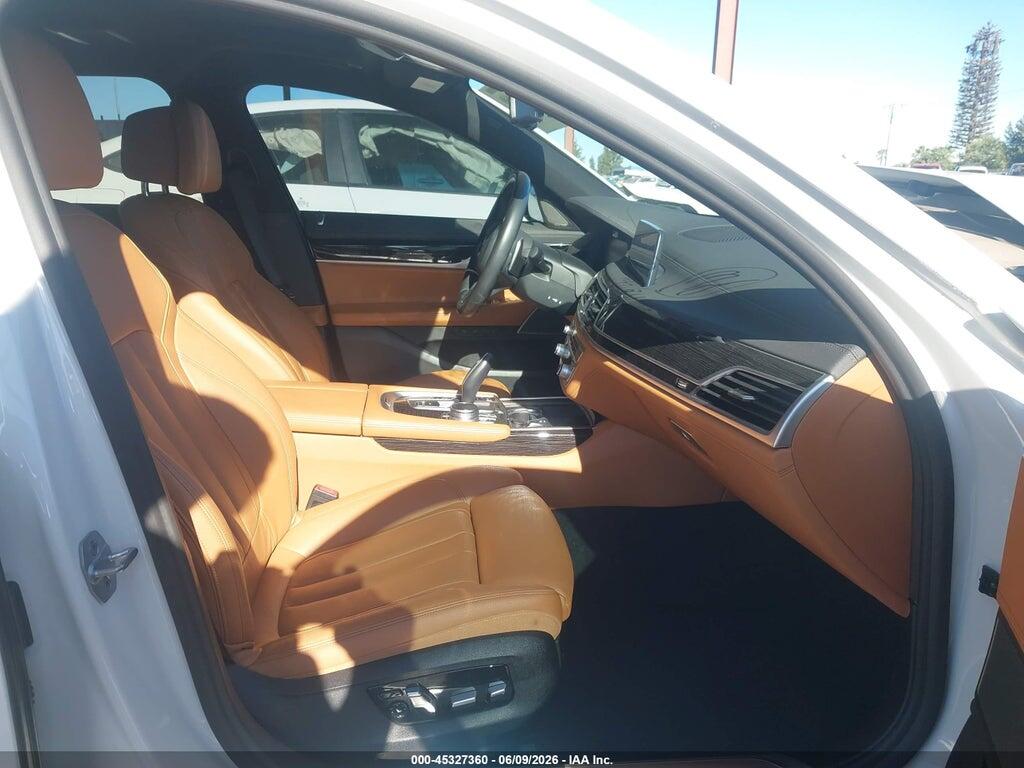WBA7T2C06MCE94947 2021 BMW 740I photo no. 5
