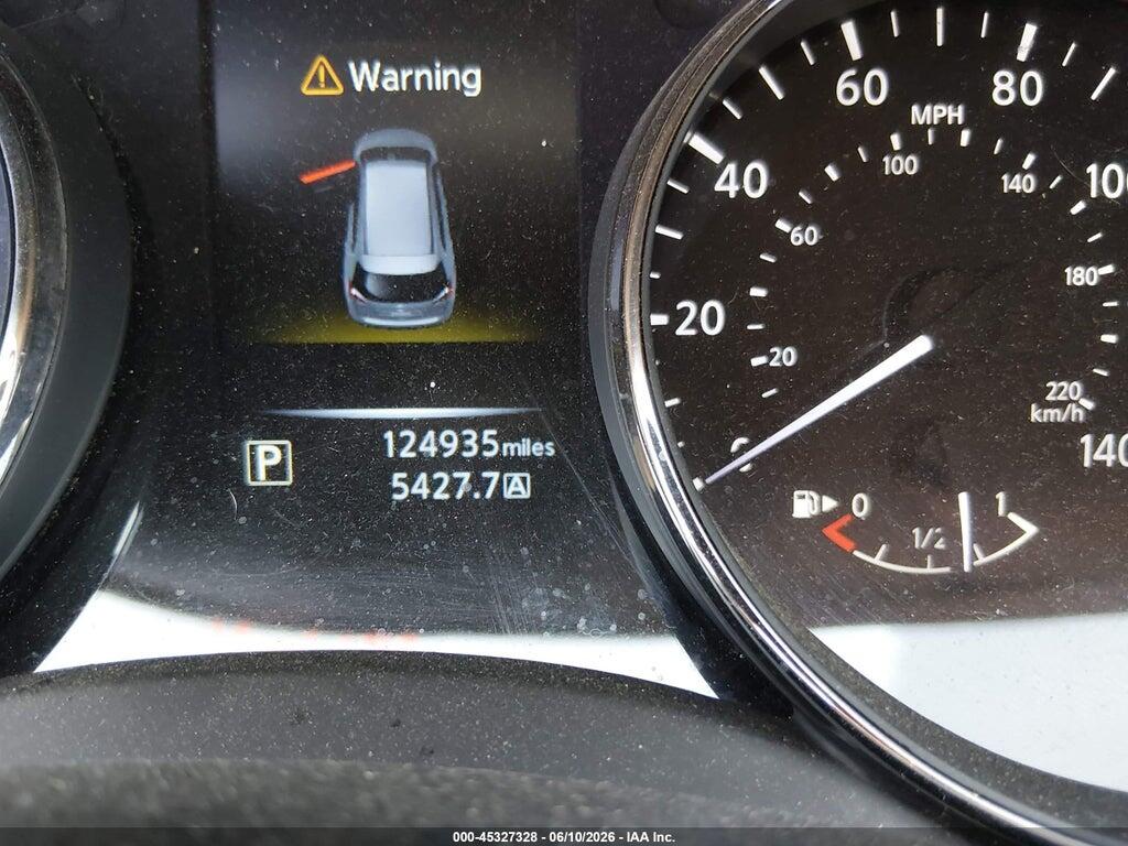 KNMAT2MTXGP649057 2016 NISSAN ROGUE photo no. 12