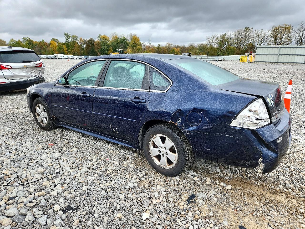 2011 CHEVROLET IMPALA LT — Фото 2 из 12